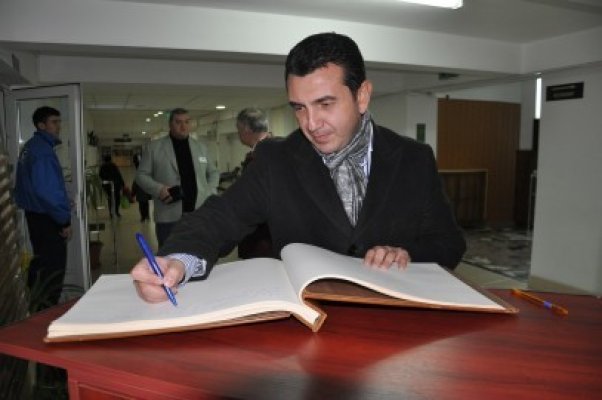Palaz: Angajatorii au obligaţia să asigure măsurile pentru protecţia salariaţilor în această perioadă cu temperaturi extreme